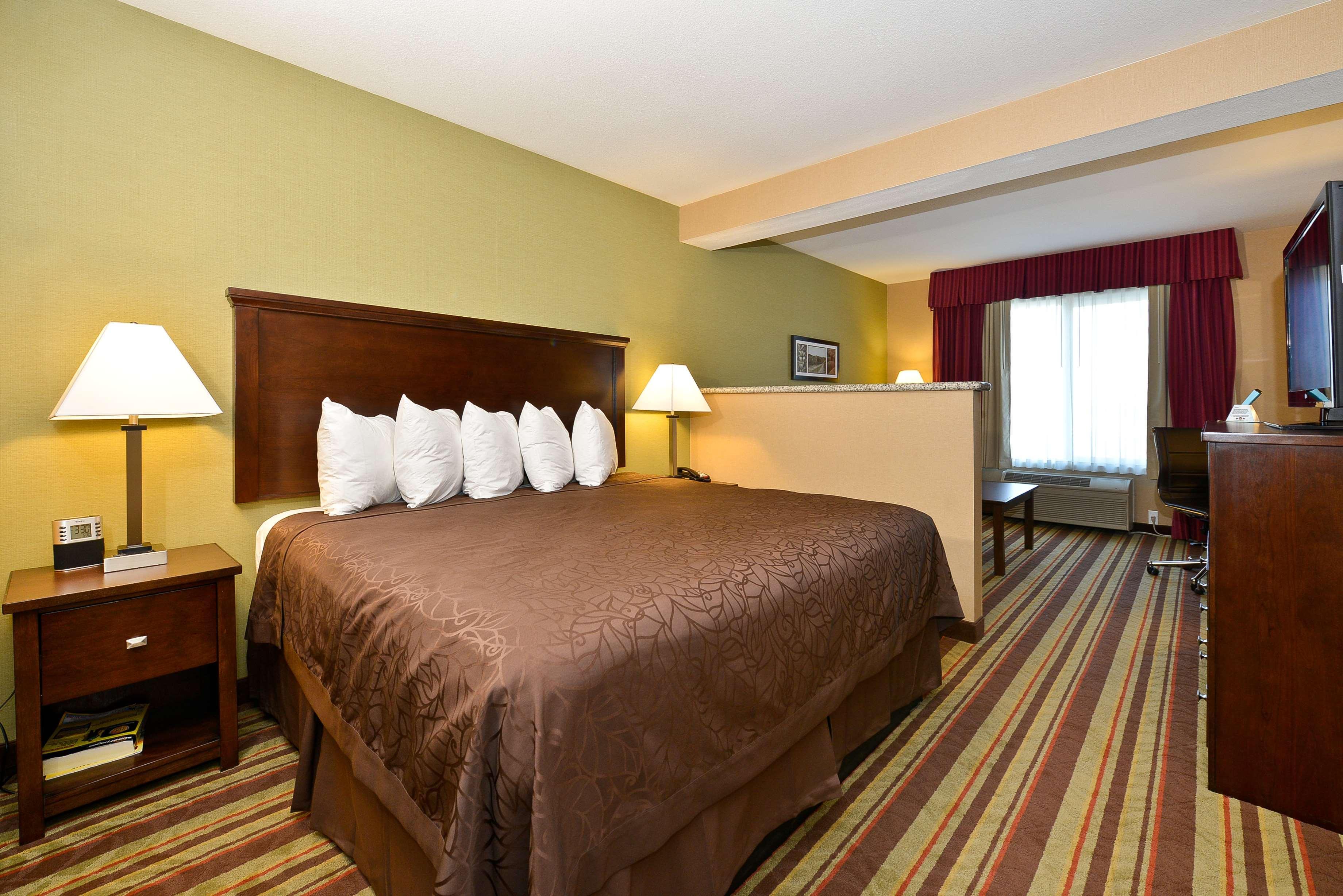 Best Western Wilsonville Inn & Suites Esterno foto