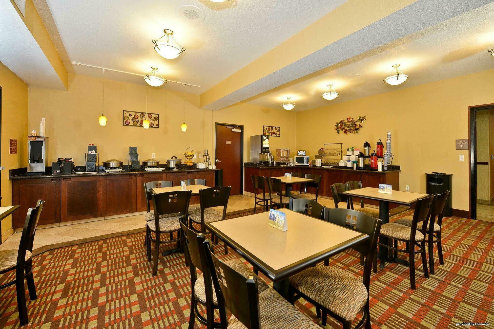 Best Western Wilsonville Inn & Suites Esterno foto